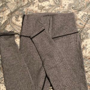 Lululemon Wunder Under high rise leggings size 6